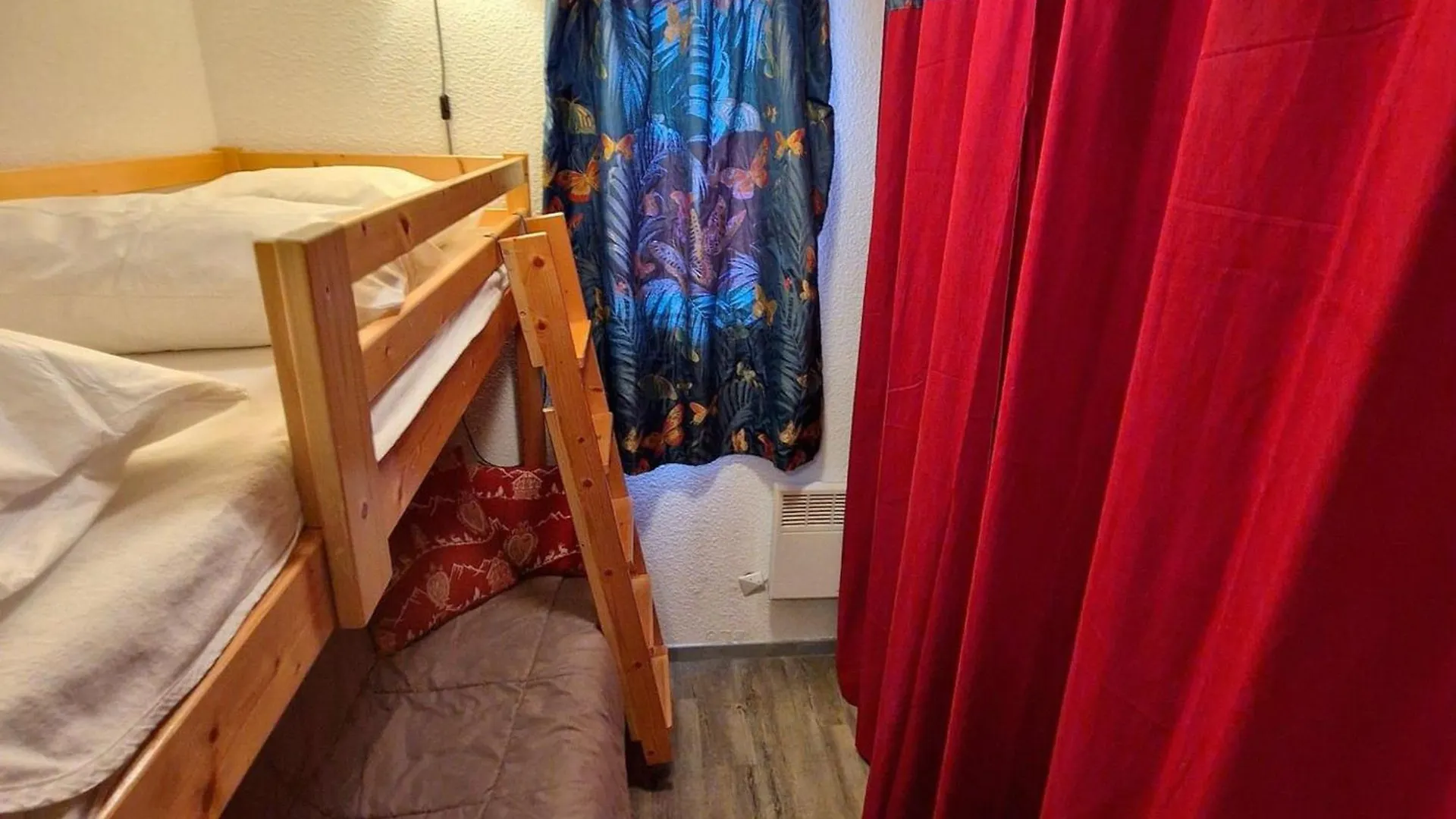 Magnifique 2 Pieces + Cabine 6 Pers Renove Au Coeur De Valfrejus - Fr-1-265-341 Modane France